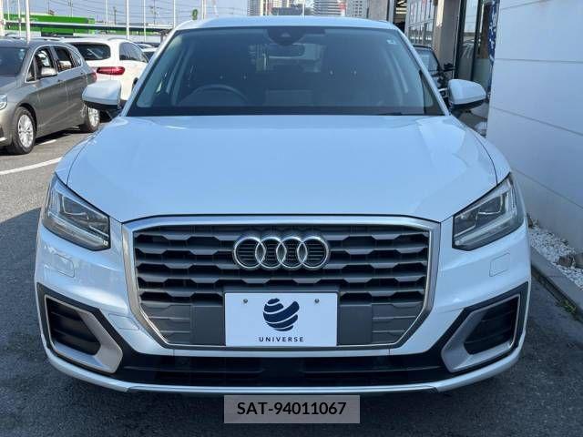 Audi Q2 2017-11 331214-15