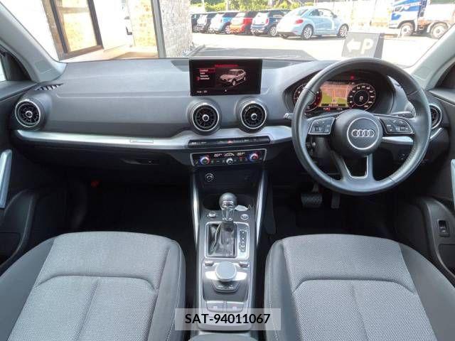 Audi Q2 2017-11 331214-1
