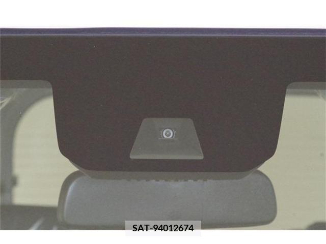 Honda N-VAN 2023-10 206811-2