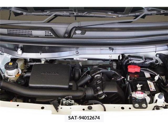 Honda N-VAN 2023-10 206811-18