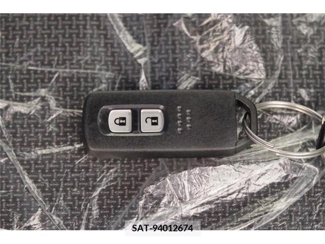 Honda N-VAN 2023-10 206811-17