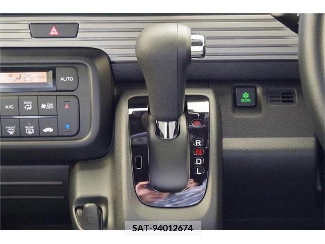 Honda N-VAN 2023-10 206811-7