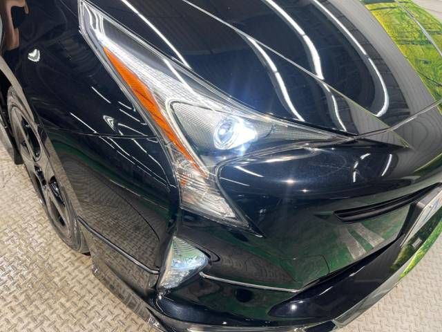 Toyota PRIUS 2016-06 189566-11