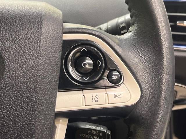 Toyota PRIUS 2016-06 189566-4