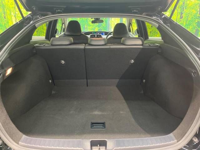 Toyota PRIUS 2016-06 189566-10