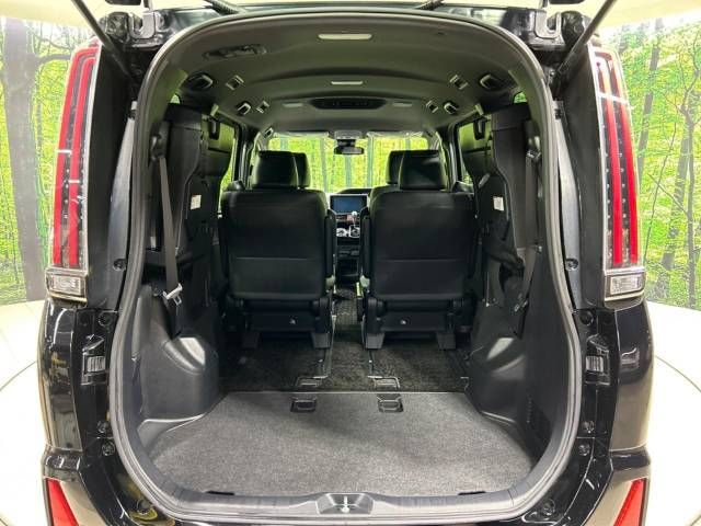 Toyota NOAH 2018-12 14053-11