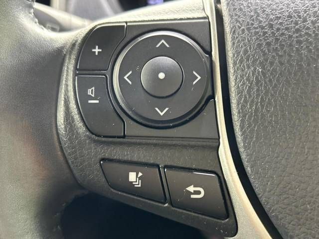 Toyota NOAH 2018-12 14053-7