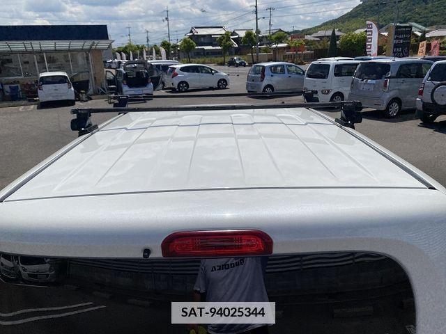 Nissan CUBE 2017-09 358394-24