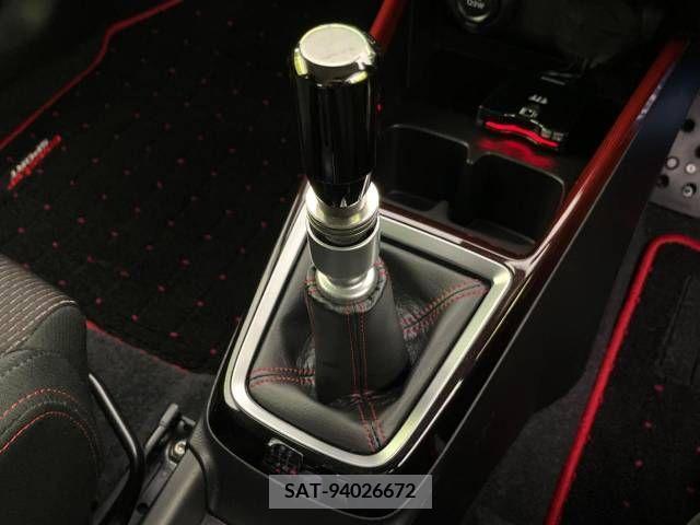 Suzuki SWIFT 2020-07 378925-2