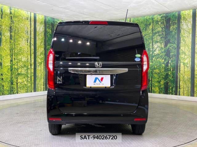Honda N BOX 2021-04 307342-15