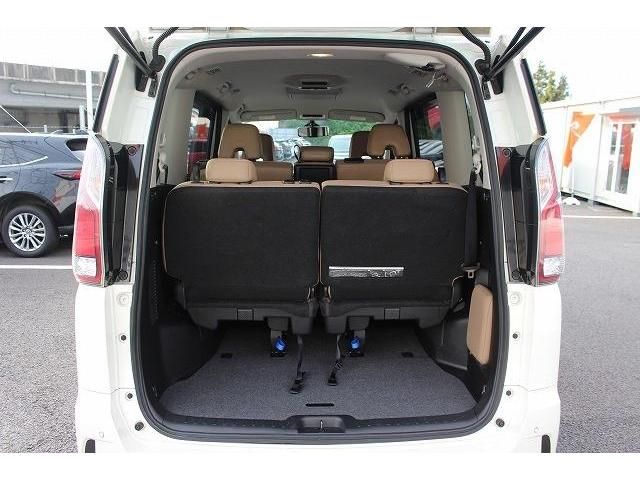 Nissan SERENA 2016-09 180720-16