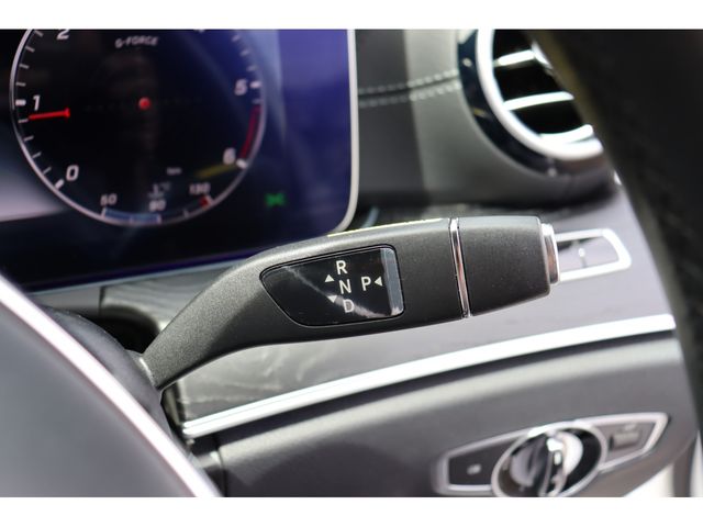 Mercedes Benz E-CLASS 2017-01 6763-6