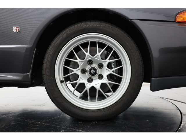 Nissan SKYLINE GT-R 1994-09 195731-3