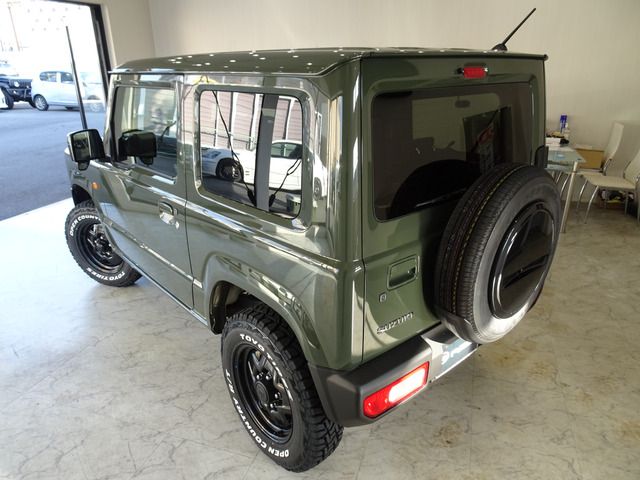 Suzuki JIMNY 2023-09 11808-18