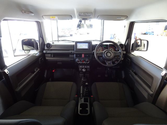 Suzuki JIMNY 2023-09 11808-7