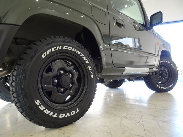 Suzuki JIMNY 2023-09 11808-16
