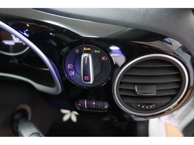 VolksWagen THE BEETLE 2017-06 7155-20