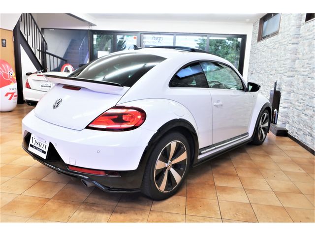 VolksWagen THE BEETLE 2017-06 7155-4