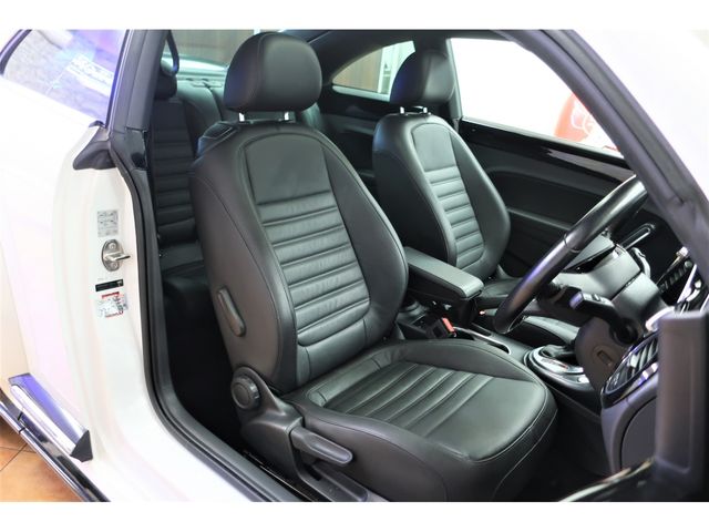 VolksWagen THE BEETLE 2017-06 7155-25