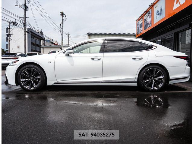 Lexus LS 2019-05 354245-13