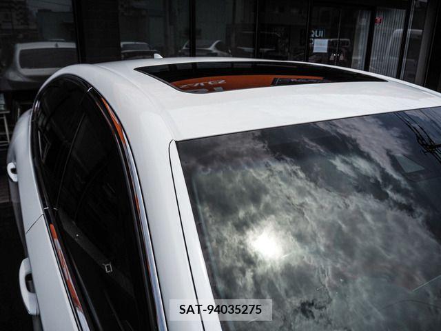 Lexus LS 2019-05 354245-10