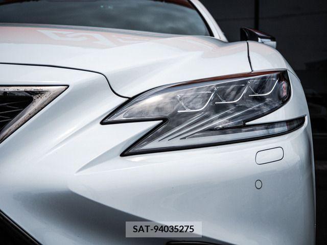 Lexus LS 2019-05 354245-7