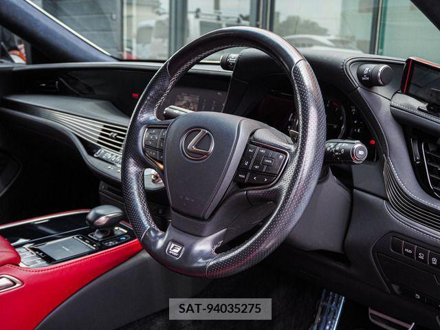 Lexus LS 2019-05 354245-1