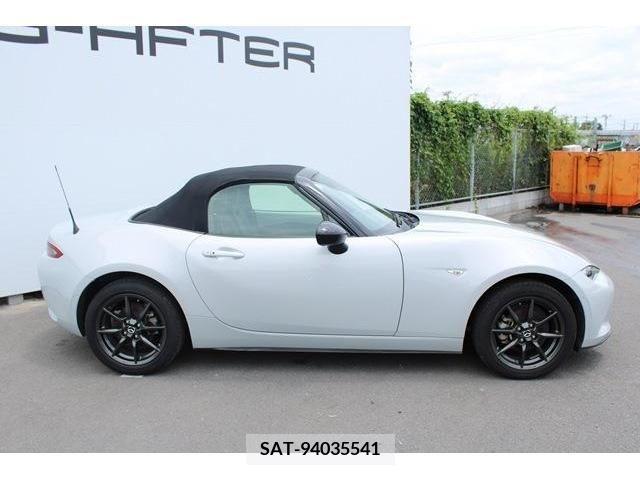 Mazda ROADSTER 2016-09 283448-6