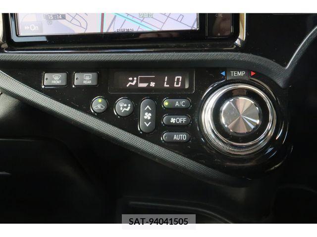 Toyota AQUA 2017-03 260648-16