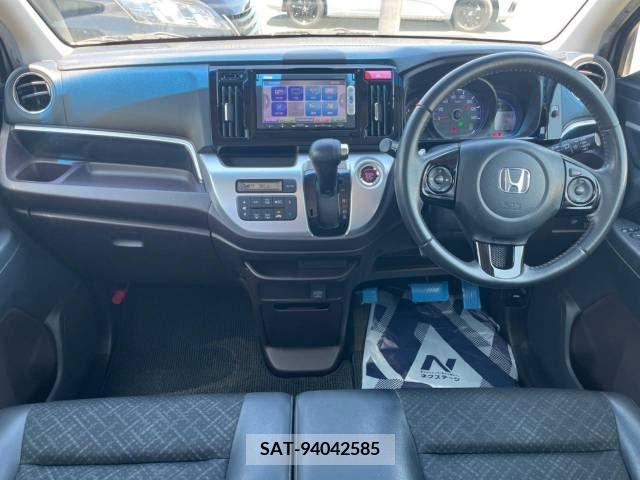Honda N-WGN 2015-04 307842-1