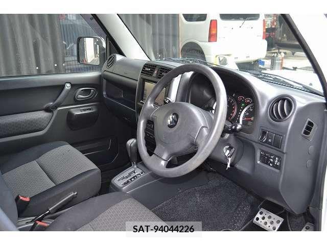 Suzuki JIMNY 2008-11 306097-14