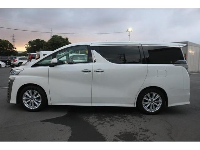 Toyota VELLFIRE 2018-08 11313-4