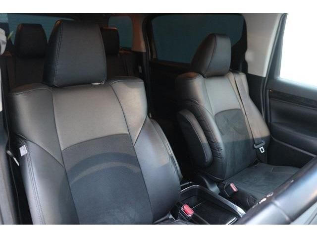 Toyota VELLFIRE 2018-08 11313-10
