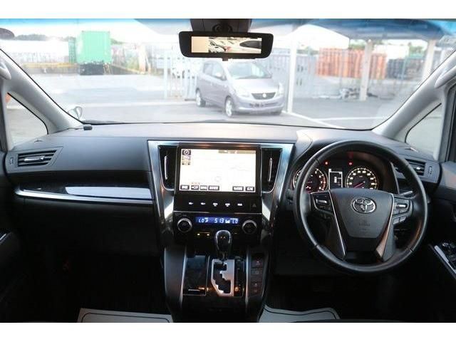 Toyota VELLFIRE 2018-08 11313-11