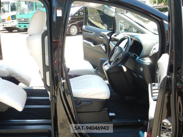 Toyota VELLFIRE 2018-09 299443-4