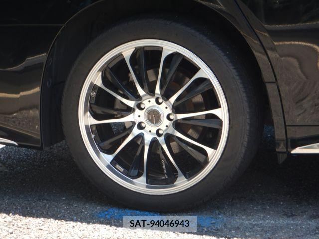 Toyota VELLFIRE 2018-09 299443-2