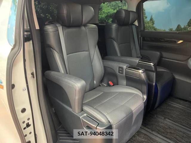 Toyota ALPHARD 2022-06 258925-11