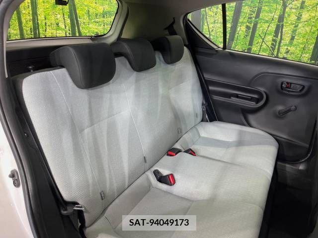 Toyota AQUA 2019-06 337393-9