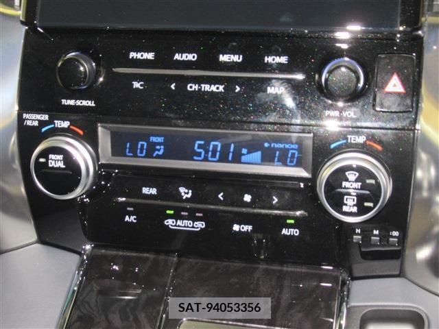 Toyota ALPHARD 2022-02 241304-10