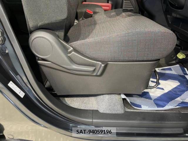 Suzuki SPACIA 2020-08 312374-13
