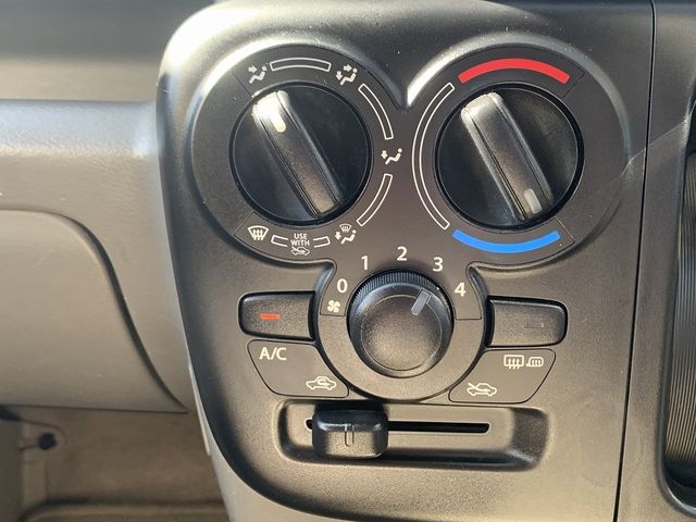 Suzuki EVERY 2018-08 22697-16