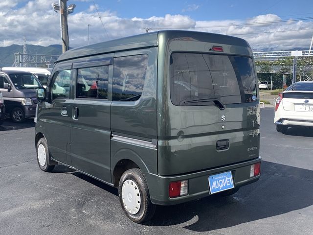 Suzuki EVERY 2018-08 22697-4