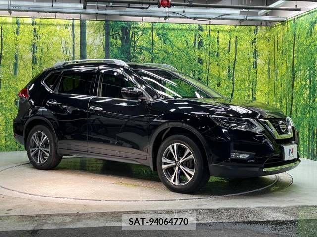 Nissan X-TRAIL 2019-07 335213-16