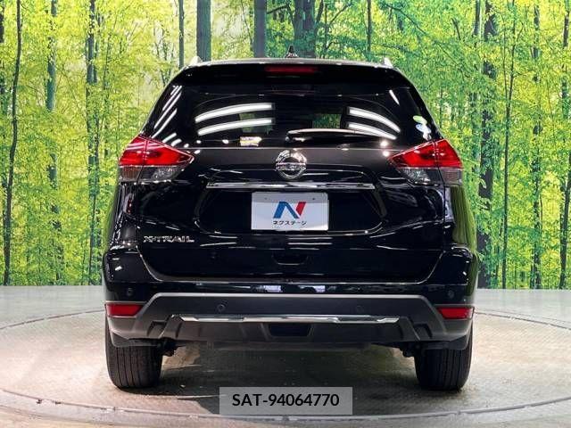 Nissan X-TRAIL 2019-07 335213-15