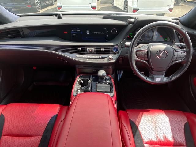 Lexus LS 2018-12 15653-27