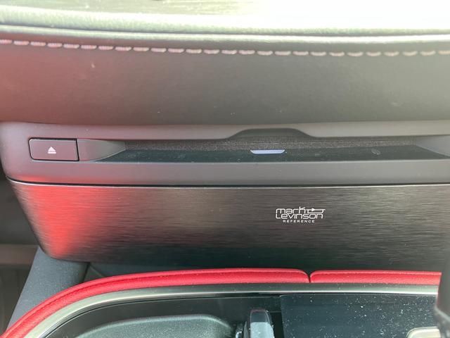 Lexus LS 2018-12 15653-16