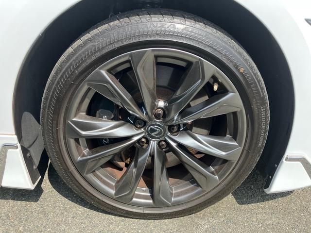 Lexus LS 2018-12 15653-4