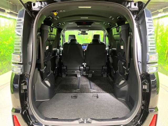 Toyota VOXY 2019-07 194011-12