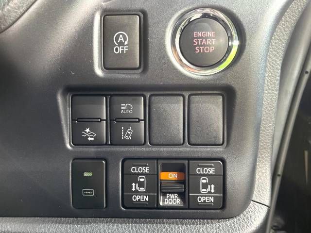 Toyota VOXY 2019-07 194011-5