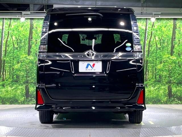 Toyota VOXY 2019-07 194011-17